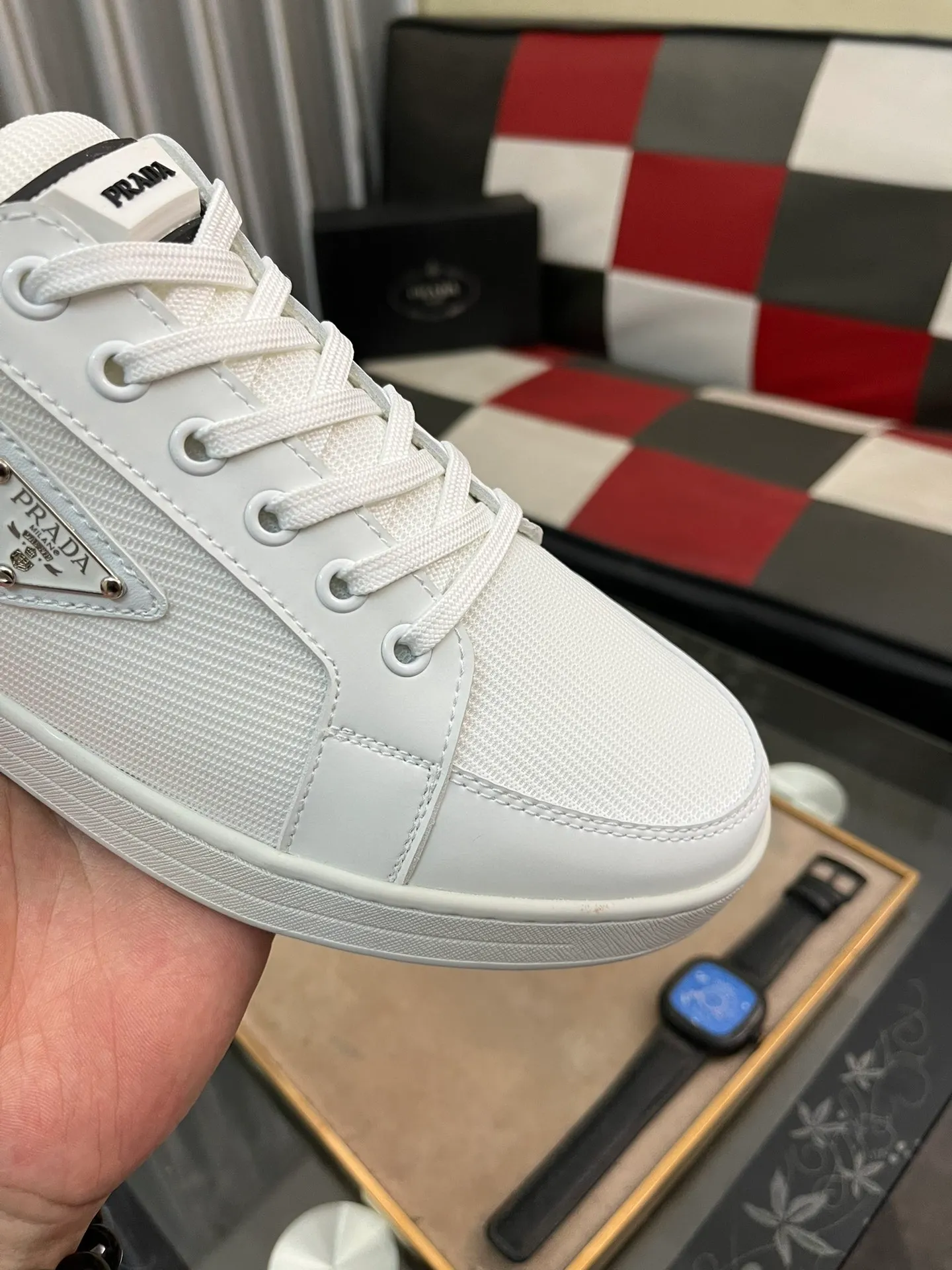 Men's shoes 💰420⌚️⌚️【PRADA】Prada - High-end quality casual sports shoes - Upper: calf leather shoe body with branded metal fasteners, - Inner lining: breathable leather lining - Outsole: ultra-light TPU foam·rubber; molded outsole -Super high quality control·Fine workmanship: highlighted (high-end·luxury·grade) -Size: 38-443️⃣Colors available